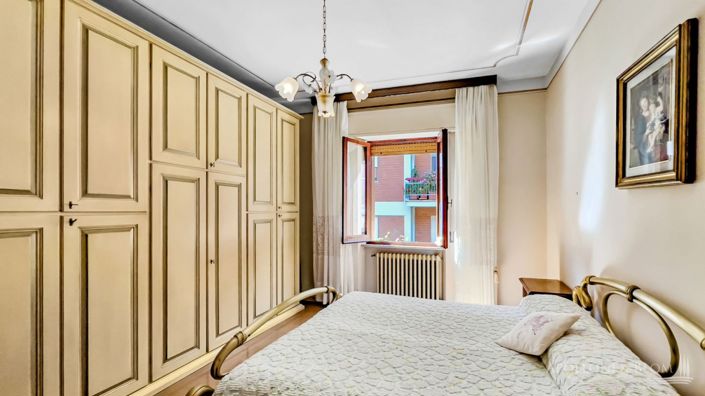 Image No.25-3 Bed Country House for sale