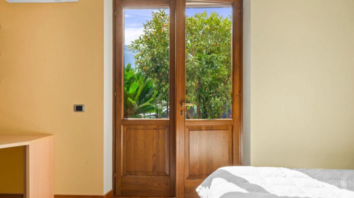 Image No.26-6 Bed Villa for sale