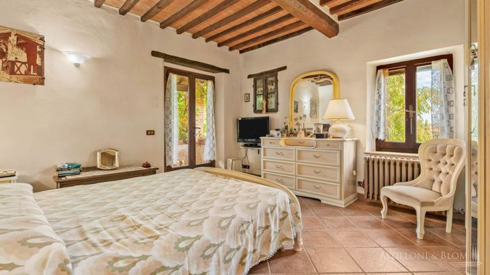 Image No.15-4 Bed Apartment for sale