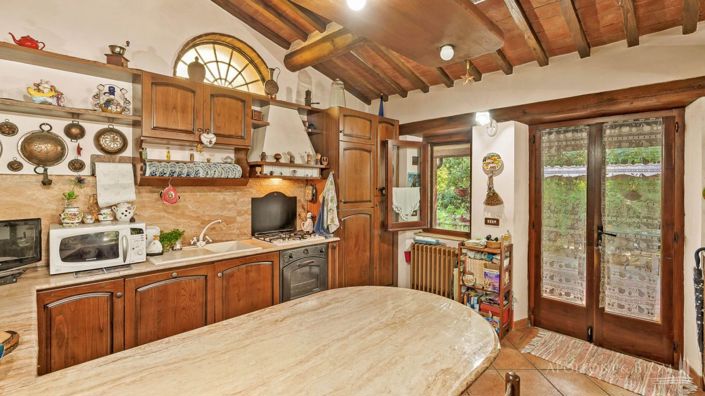 Image No.9-4 Bed Apartment for sale