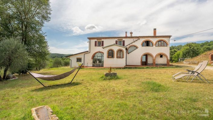 Image No.1-6 Bed Apartment for sale