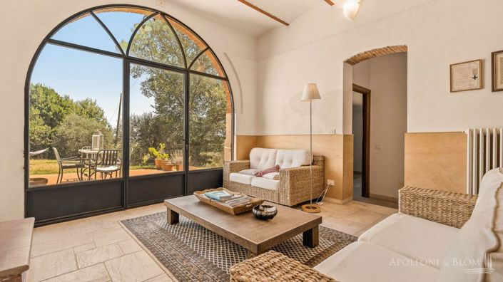 Image No.2-6 Bed Apartment for sale