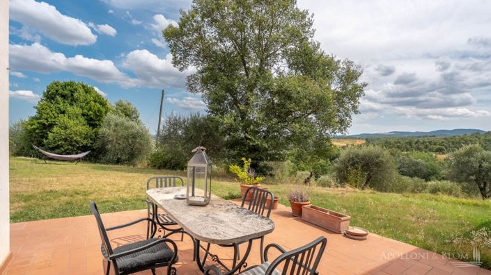 Image No.22-6 Bed Apartment for sale