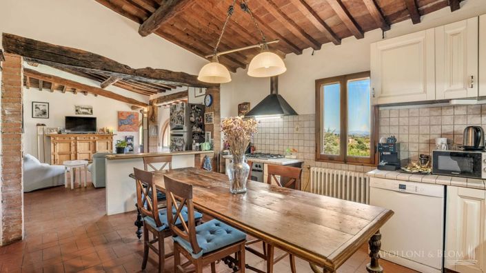 Image No.3-6 Bed Apartment for sale