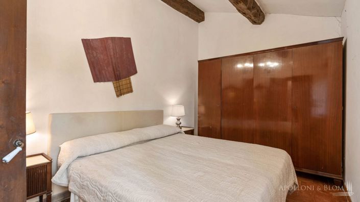 Image No.18-3 Bed Apartment for sale