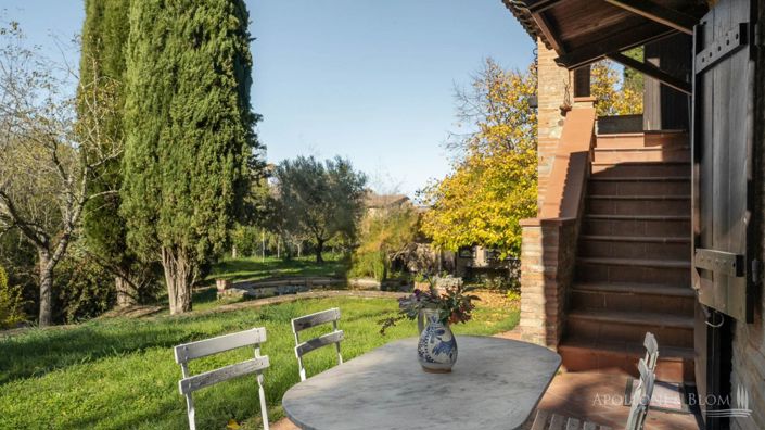 Image No.24-3 Bed Apartment for sale