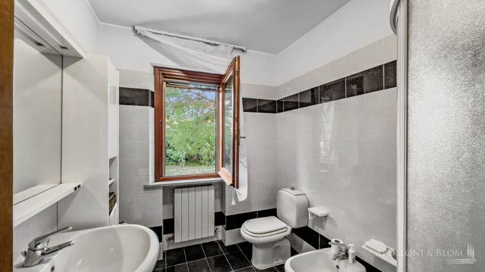 Image No.24-3 Bed Villa for sale