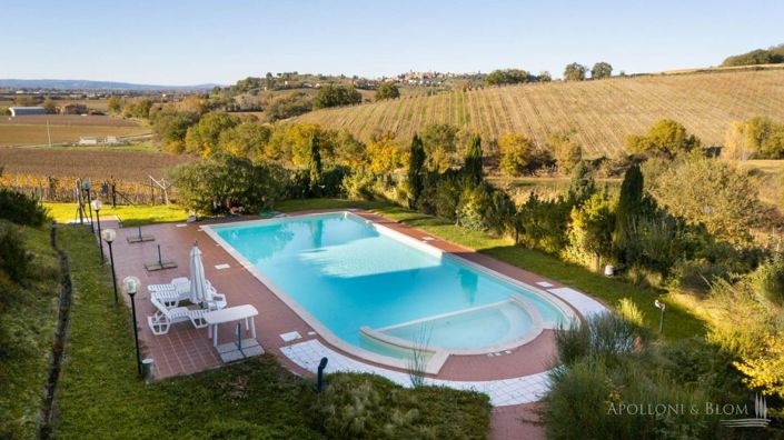 Image No.12-Appartement de 8 chambres à vendre à Montepulciano