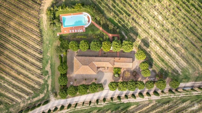 Image No.6-8 Bed Apartment for sale