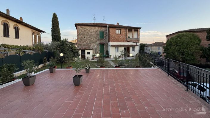 Image No.12-2 Bed Apartment for sale