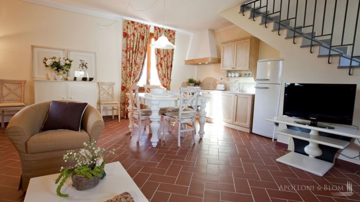 Image No.18-34 Bed Villa for sale