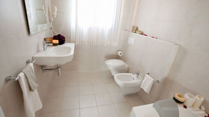 Image No.22-34 Bed Villa for sale