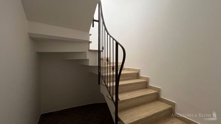 Image No.21-2 Bed Apartment for sale