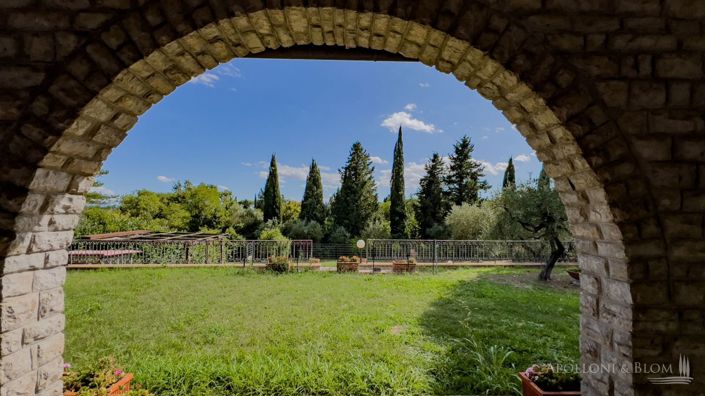 Image No.4-Villa de 4 chambres à vendre à Cetona