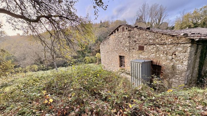 Image No.20-2 Bed Apartment for sale