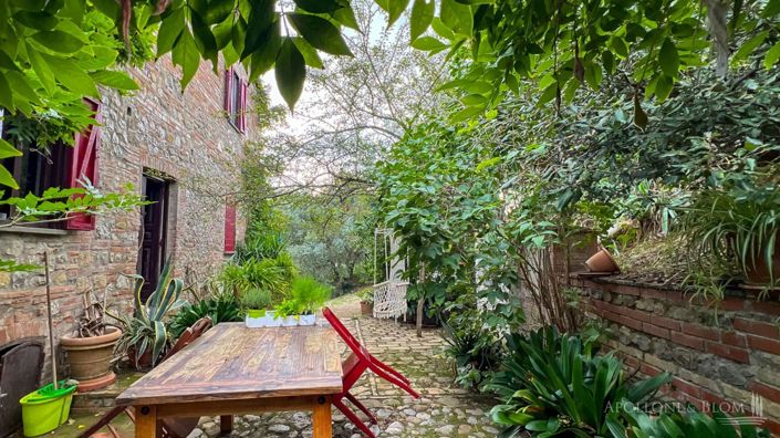 Image No.22-3 Bed Apartment for sale