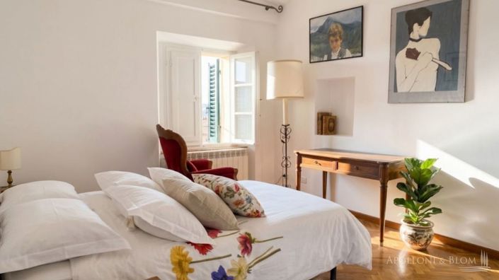Image No.13-3 Bed Apartment for sale