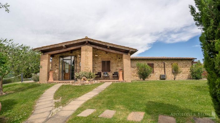 Image No.13-Appartement de 15 chambres à vendre à Sienne