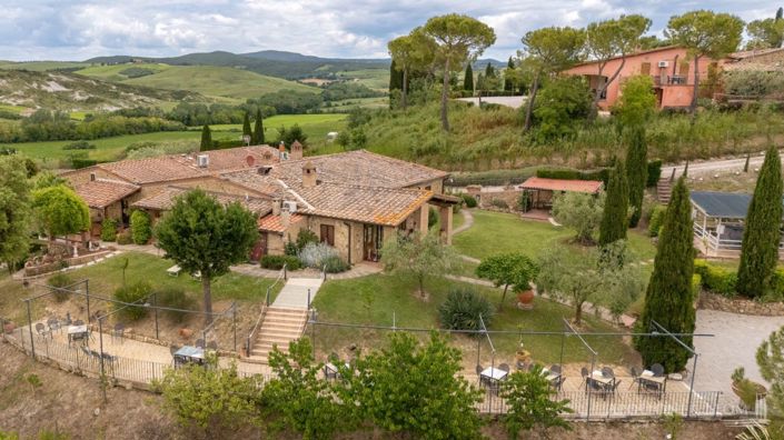 Image No.21-Appartement de 15 chambres à vendre à Sienne