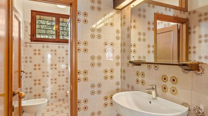 Image No.22-4 Bed Villa for sale