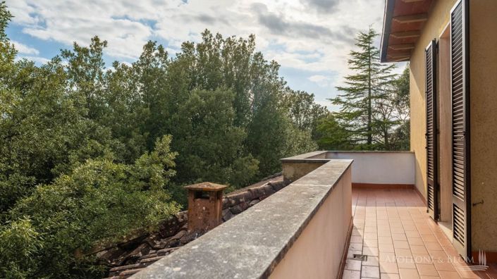 Image No.25-4 Bed Villa for sale