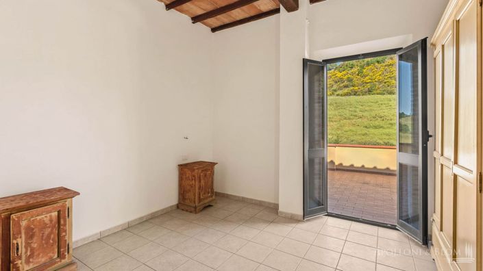 Image No.25-Appartement de 15 chambres à vendre à Montalcino