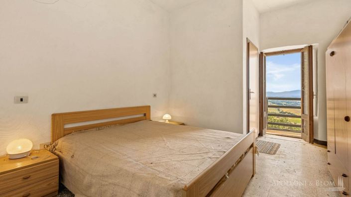 Image No.25-6 Bed Villa for sale