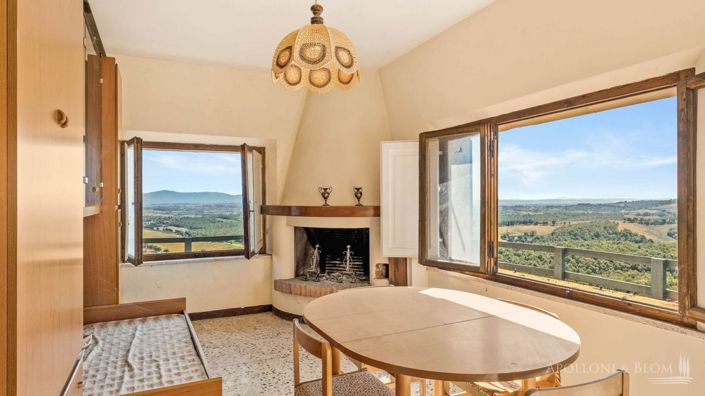 Image No.26-6 Bed Villa for sale