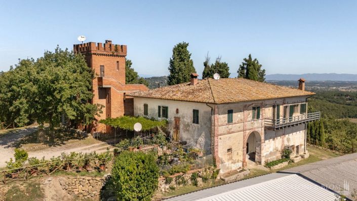 Image No.3-6 Bed Villa for sale