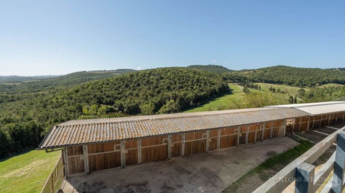 Image No.30-6 Bed Villa for sale