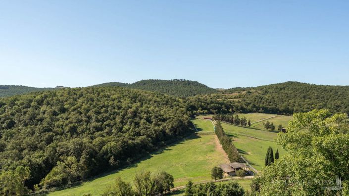 Image No.8-6 Bed Villa for sale