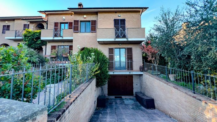 Image No.27-Appartement de 3 chambres à vendre à Citta della Pieve