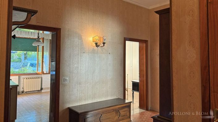 Image No.16-2 Bed Apartment for sale