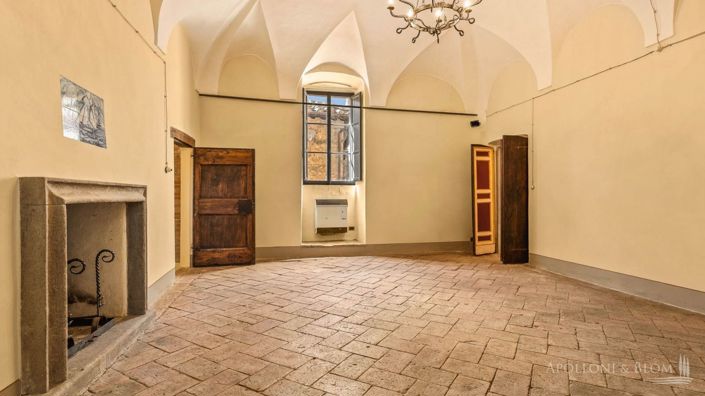 Image No.10-Châteaux de 9 chambres à vendre à Perugia