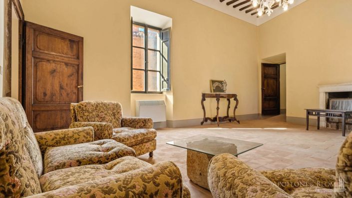 Image No.21-Châteaux de 9 chambres à vendre à Perugia