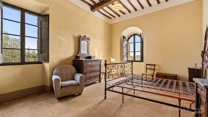 Image No.26-Châteaux de 9 chambres à vendre à Perugia