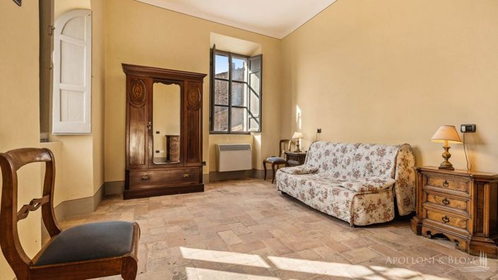 Image No.27-Châteaux de 9 chambres à vendre à Perugia