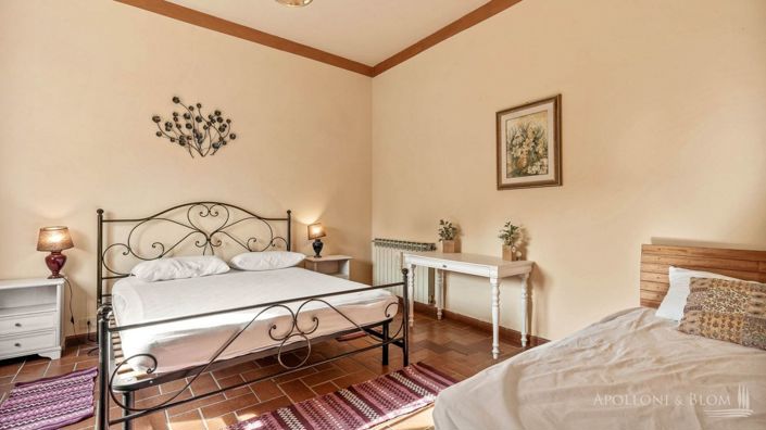Image No.25-5 Bed Villa for sale