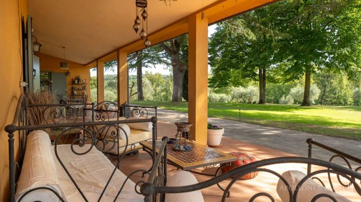 Image No.9-5 Bed Villa for sale