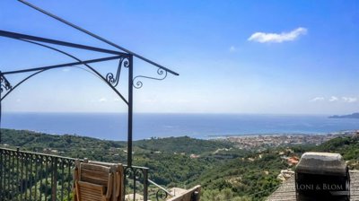 Apolloni & Blom Real Estate most sold property