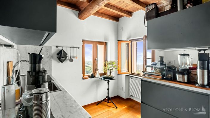 Image No.6-Appartement de 2 chambres à vendre à Genova