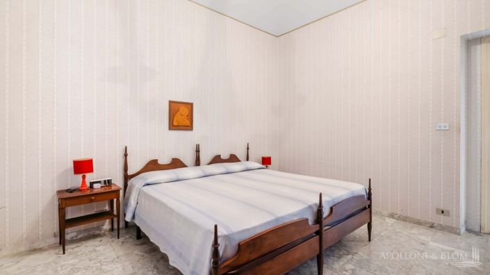 Image No.13-4 Bed Apartment for sale