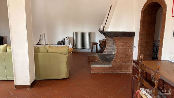 Image No.13-4 Bed Apartment for sale