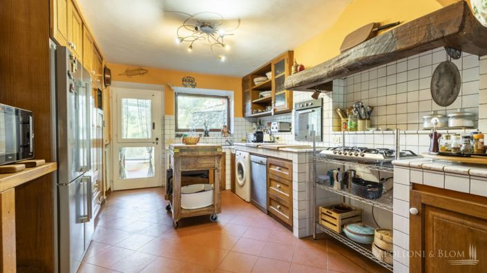 Image No.16-4 Bed Apartment for sale