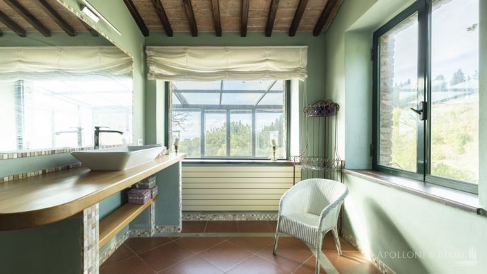 Image No.20-4 Bed Apartment for sale