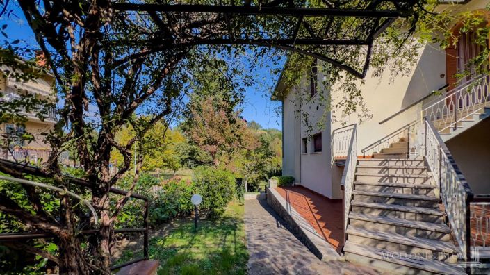 Image No.1-3 Bed Apartment for sale