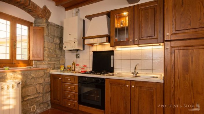 Image No.10-7 Bed Apartment for sale