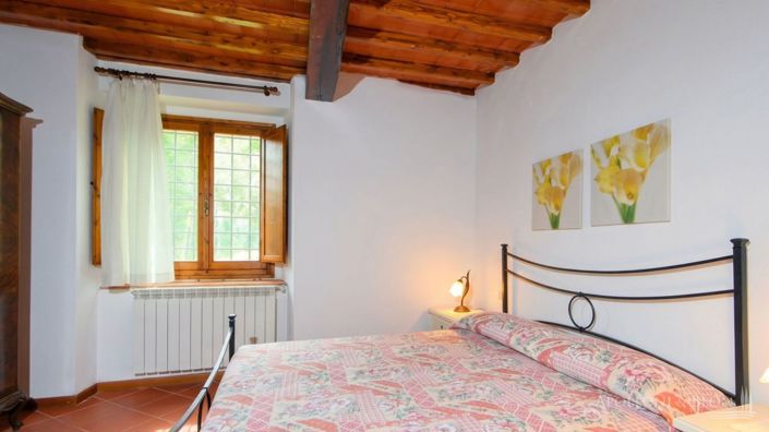 Image No.12-7 Bed Apartment for sale