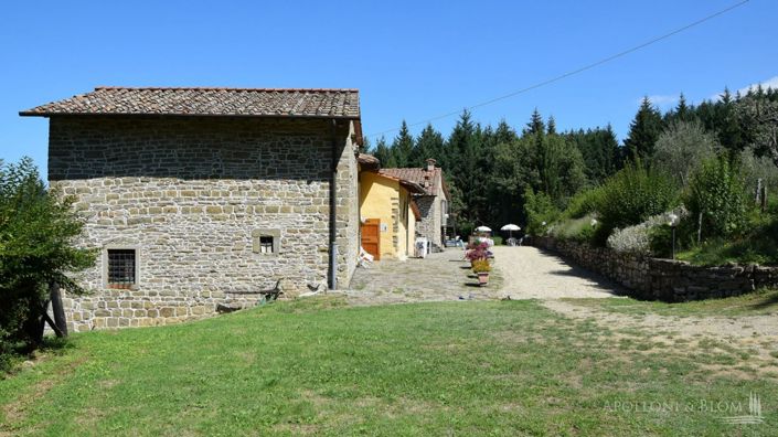 Image No.7-7 Bed Apartment for sale