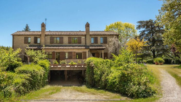 Image No.7-6 Bed Villa for sale